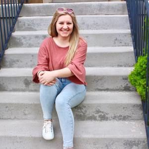 Meet your Posher, Macy